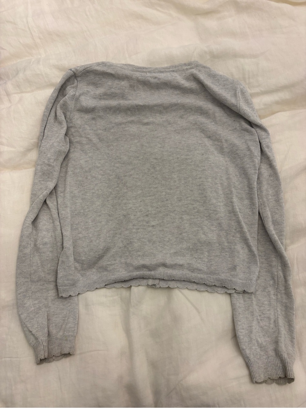 Brandy Melville scalloped edge Light Gray Button Cardigan Sweater - Picture 7 of 7